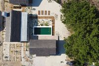 The Rua das Casas de Colmo Residence