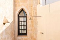 The Carrer de la Reina Residence 