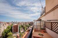 The Carrer de Lepant Residence