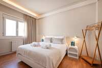 The Carrer de Lepant Residence