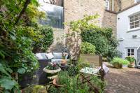The Cadogan Street Residence