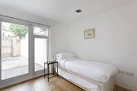 The Gironde Road Residence