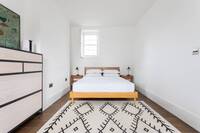 The Gladstone Street Residence