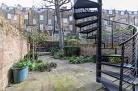 The Charlwood Place residence