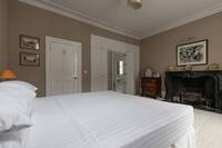 The Radipole Road IV Residence