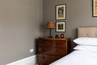 The Radipole Road IV Residence