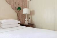 The Porchester Square VI Residence