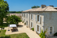 Chateau Rayet 73