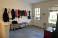 6_oldoak_mudroom1