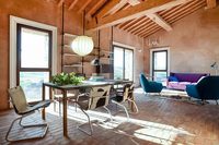 MonacheDiningRoom03