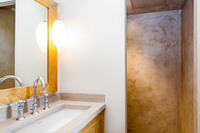 PinetBathroom03