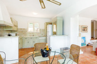 PinetDiningRoom01