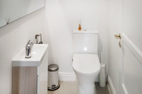 CascaisBathroom03