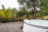 DryCreekJacuzzi02