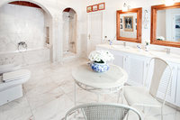 LaAsomaditaBathroom01