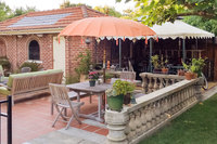 MenloParkOutdoorDining01