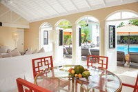 BonVivantVillaDiningRoom01