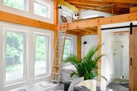TinyTimberframeLivingRoom01