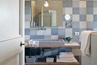 MandolaBathroom01 MandolaBathroom01