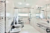 Costabathroom 01 Costabathroom 01