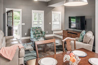 CapitolDistrictLivingroom 02