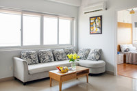 LeVanLuongLivingRoom01