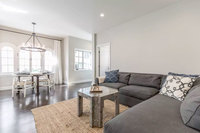 CamroseDriveLivingroom 02