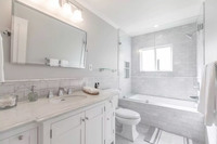 CamroseDriveBathroom 02