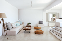 VillaAstraLivingRoom02