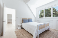 EastHamptonBedroom02