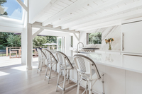 EastHamptonKitchenBar