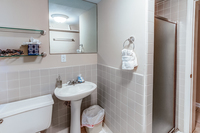 CassinaLaneBathroom03